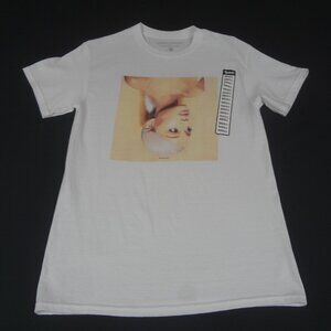 NWT ARIANA GRANDE SWEETNER TOUR 2018 2-SIDED WHITE SMALL T-SHIRT L487